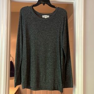 Moondance gray long sleeve sweater-size M 70% rayon, 27% polyester, 3% Spandex